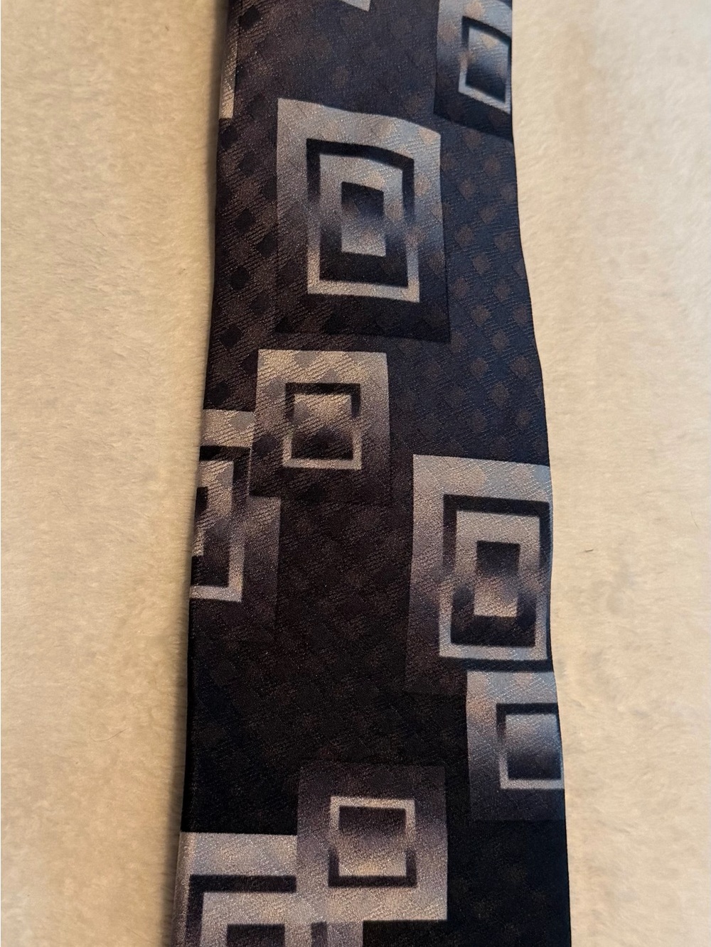Men's Black Geometric Silk Tie - Unbranded